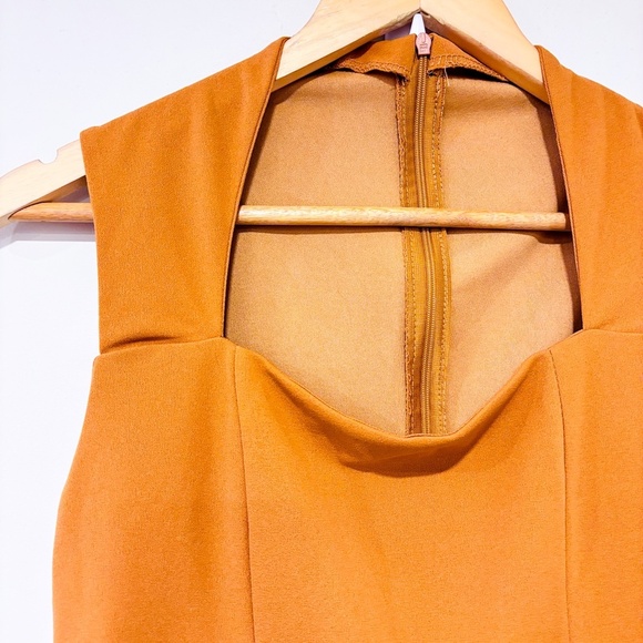 SHEIN Brown Taupe Wide-Leg Jumpsuit Sleeveless Cutout Chic Minimalist | Size 4 * - Picture 4 of 8